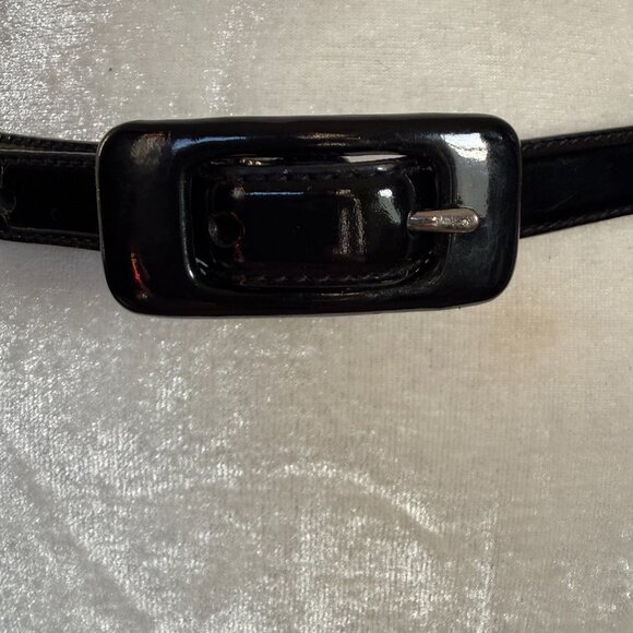 Lauren Ralph Lauren shiny black leather belt women's size medium - Picture 3 of 8